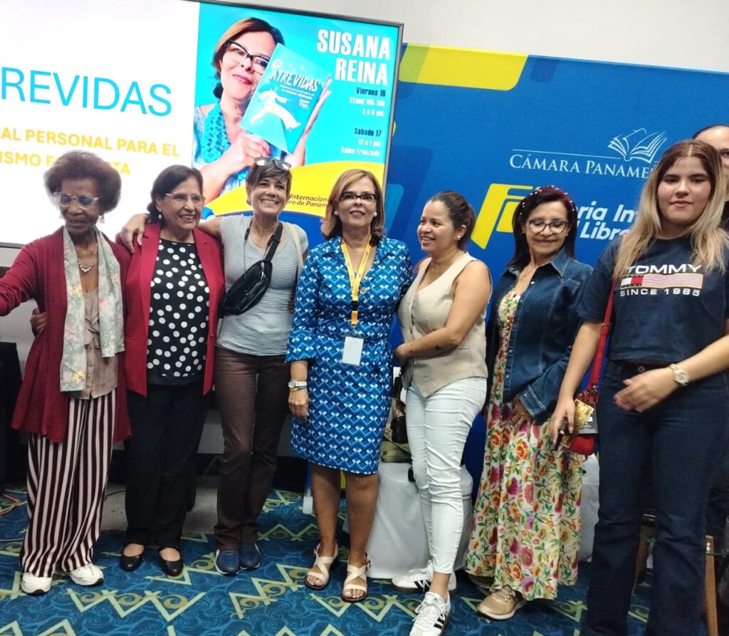 Susana Reina y mujeres